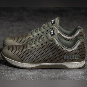 NOBULL leather trainer sneaker brown green; unisex sizing men’s 7.5, women’s 9